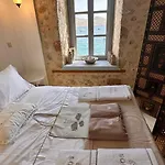 H-aris Seafront Mansion *