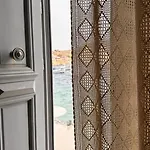 H-aris Seafront Mansion Villa Chalki Town