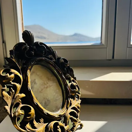 Villa H-aris Seafront Mansion Chalki Town