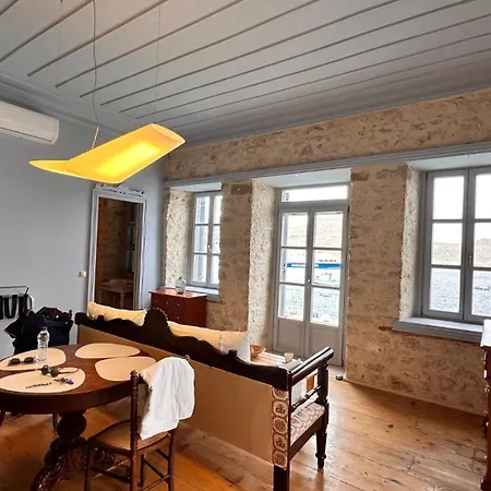 H-aris Seafront Mansion * Chalki Town