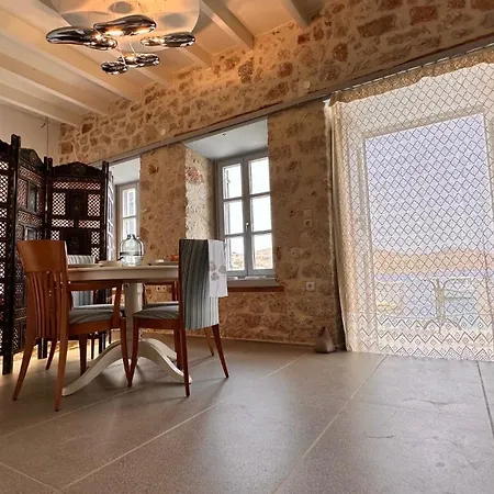 Villa H-aris Seafront Mansion