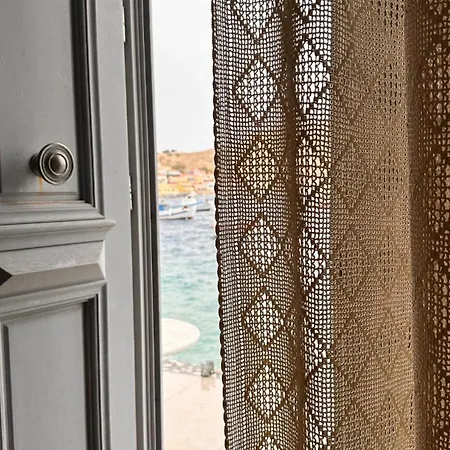 H-aris Seafront Mansion Villa Chalki Town