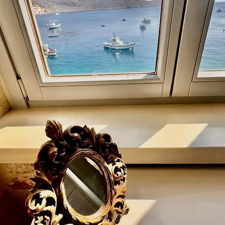 H-aris Seafront Mansion Villa Chalki Town