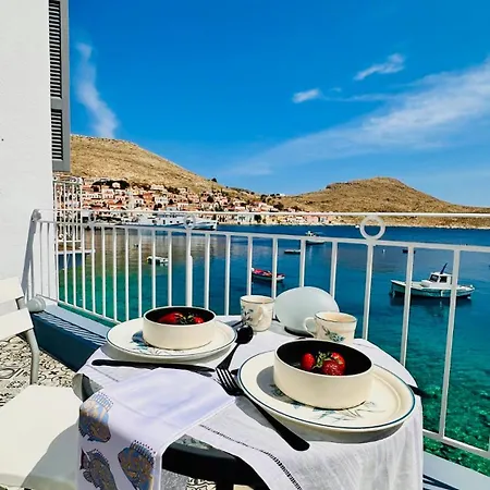 H-aris Seafront Mansion * Chalki Town