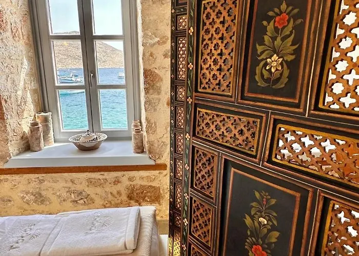 H-aris Seafront Mansion Chalki Town