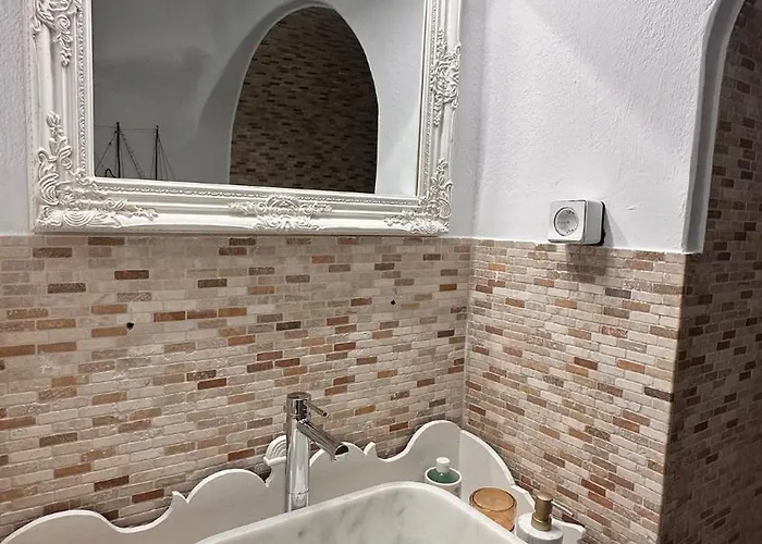 H-aris Seafront Mansion Villa Chalki Town