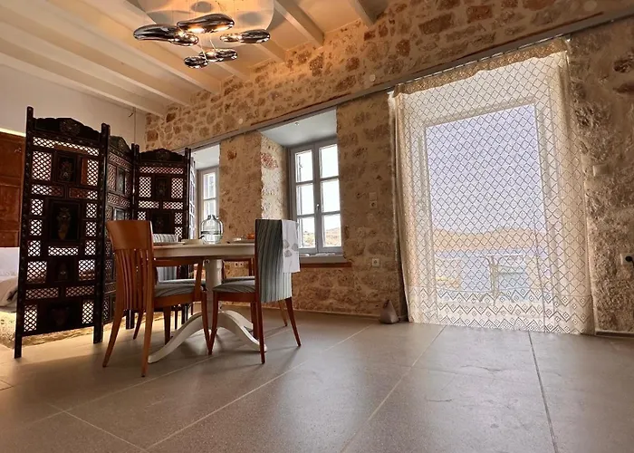 Villa H-aris Seafront Mansion