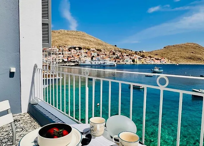 Villa H-aris Seafront Mansion *