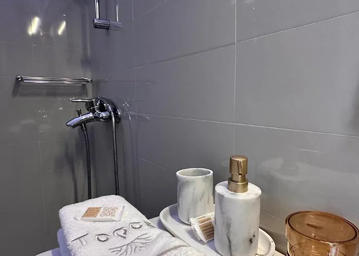 H-aris Seafront Mansion