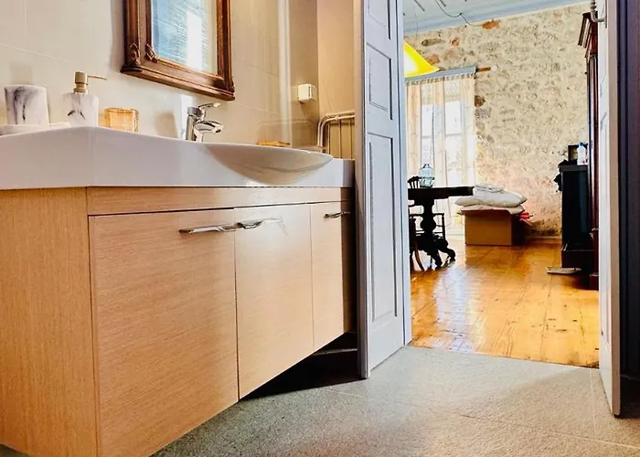 Villa H-aris Seafront Mansion